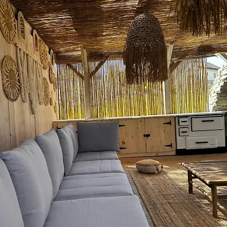 Raj Na Hektarach 利马诺瓦